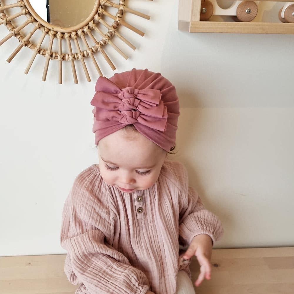 Babys turban medium pink fra oven