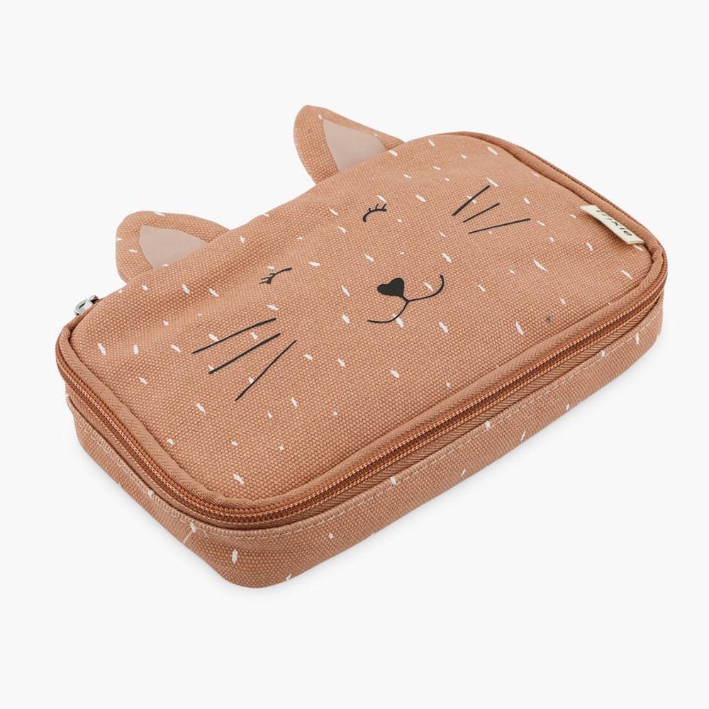 Penalhus kat - Mrs. Cat Penalhus kat - Mrs. Cat